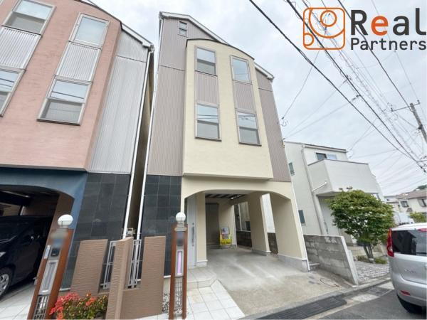 神奈川県横浜市金沢区六浦５ 3280万円