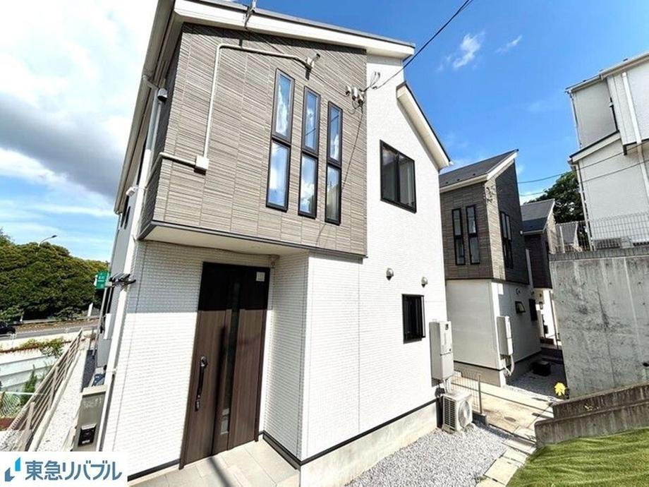 神奈川県横浜市旭区中沢１ 中古住宅