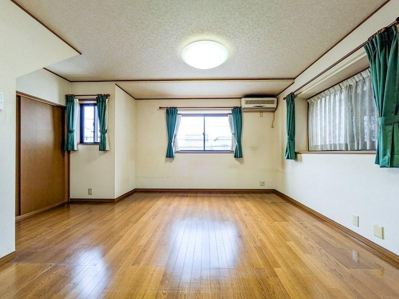 千葉県浦安市猫実２ 中古住宅