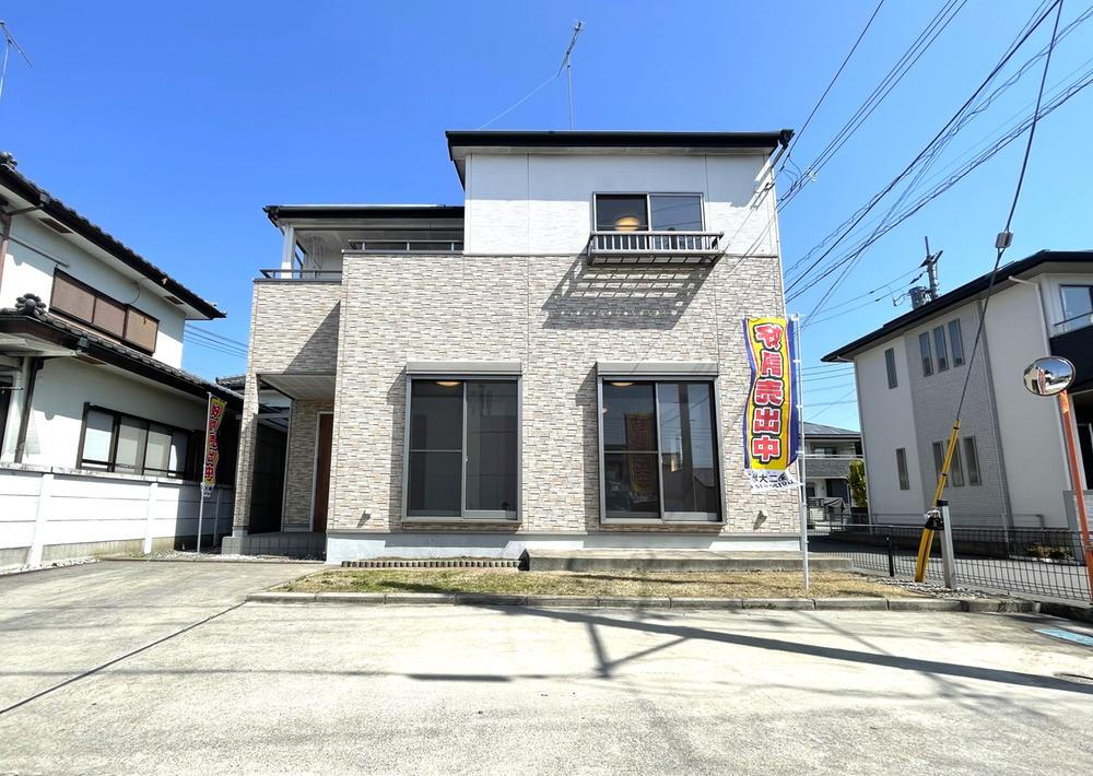 栃木県下野市花の木３ 中古住宅