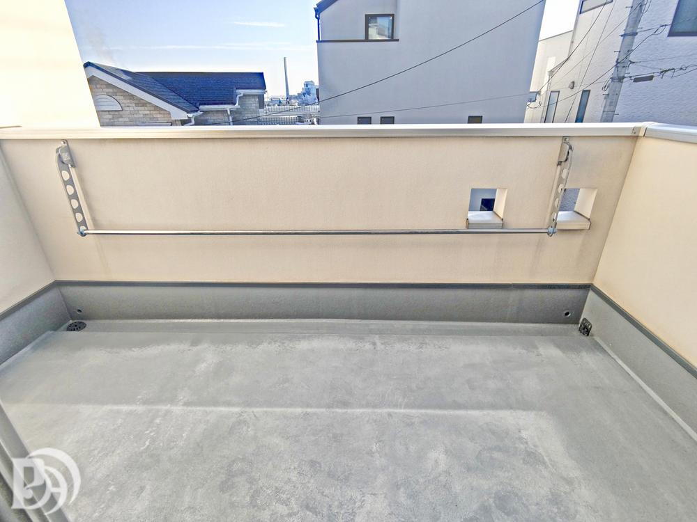 神奈川県横浜市中区滝之上 8800万円