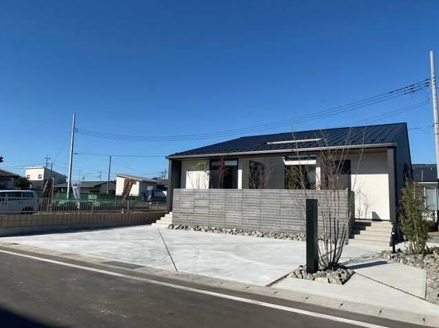群馬県伊勢崎市西小保方町 3280万円