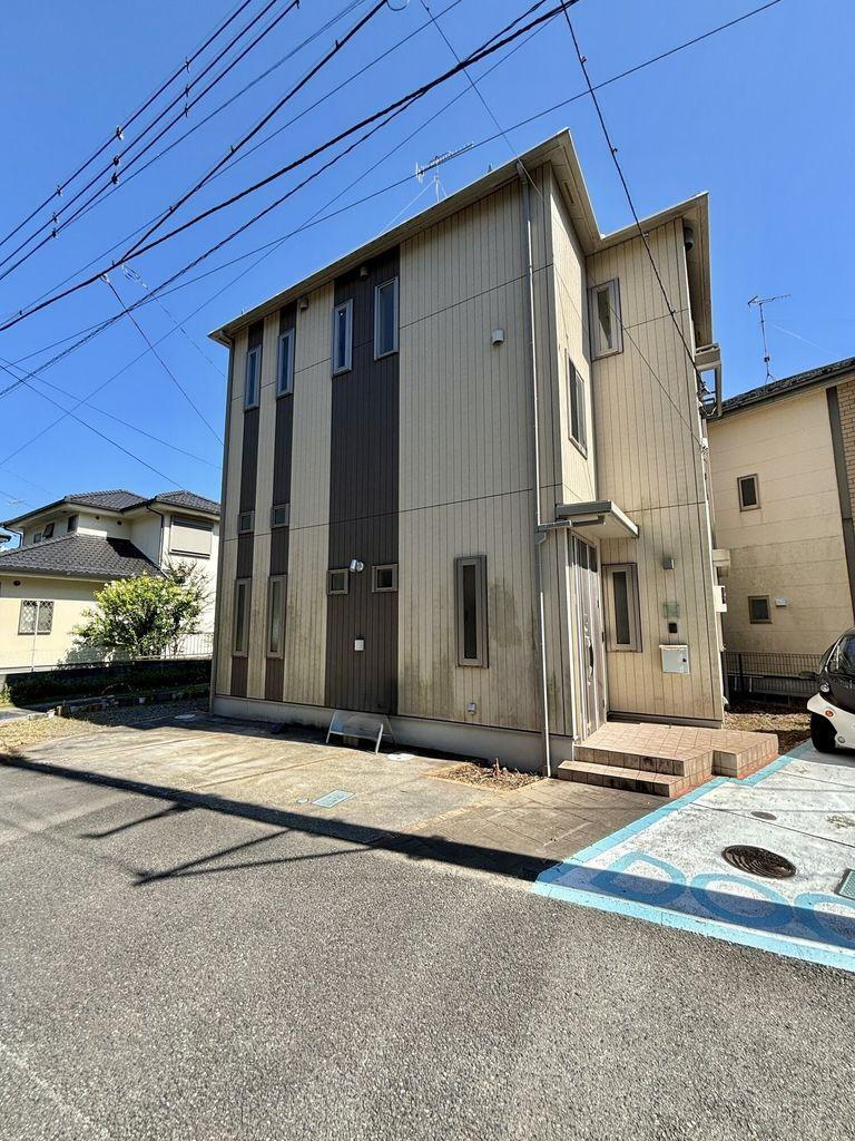 神奈川県茅ヶ崎市赤羽根 中古住宅