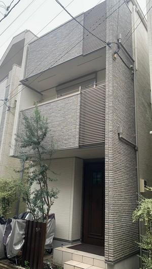 東京都文京区千駄木５ 8900万円