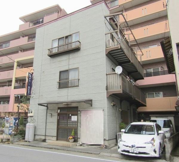 埼玉県三郷市東町 3180万円