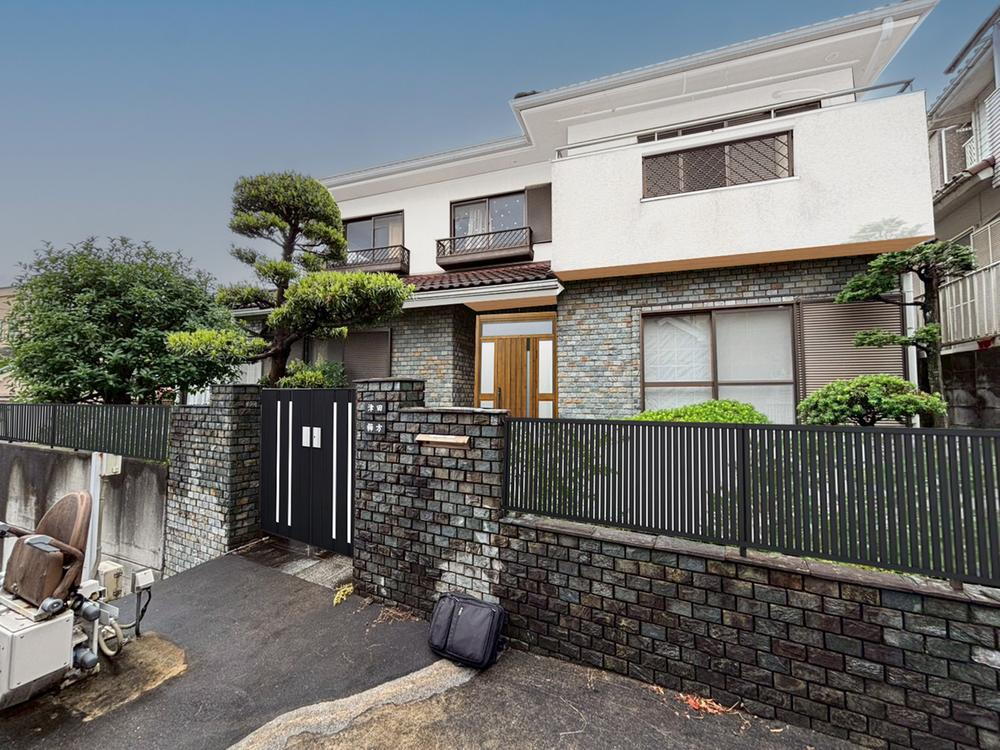 神奈川県横浜市鶴見区岸谷３ 7999万円