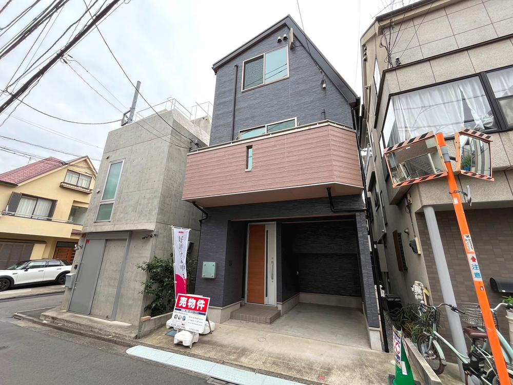 東京都新宿区富久町 11800万円