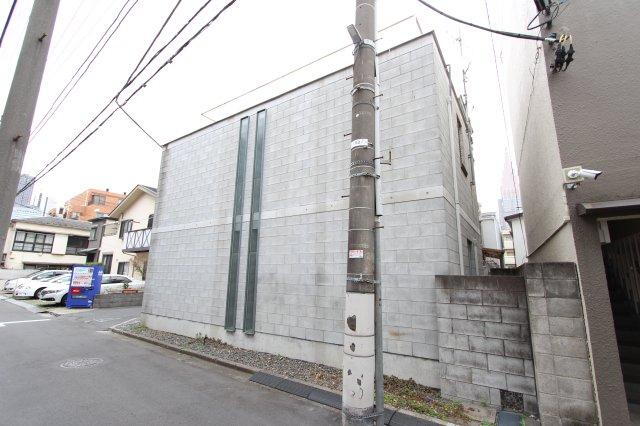 東京都渋谷区代々木２ 中古住宅