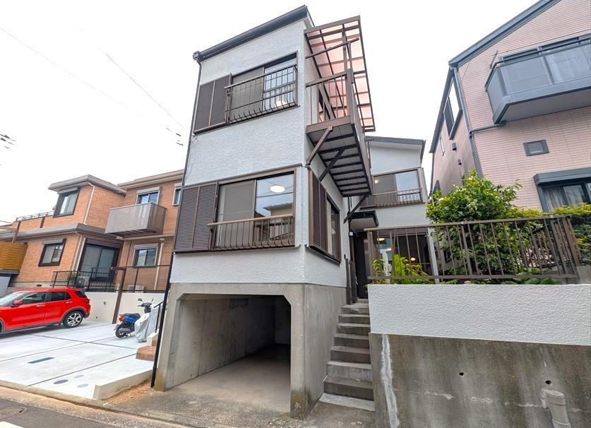 神奈川県横浜市港南区東永谷３ 中古住宅