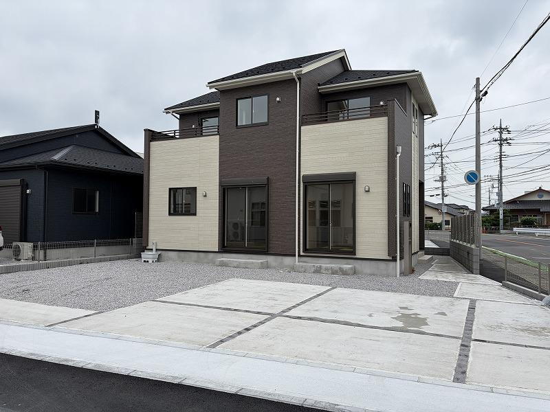 群馬県前橋市北代田町 2,790万円 4LDK
