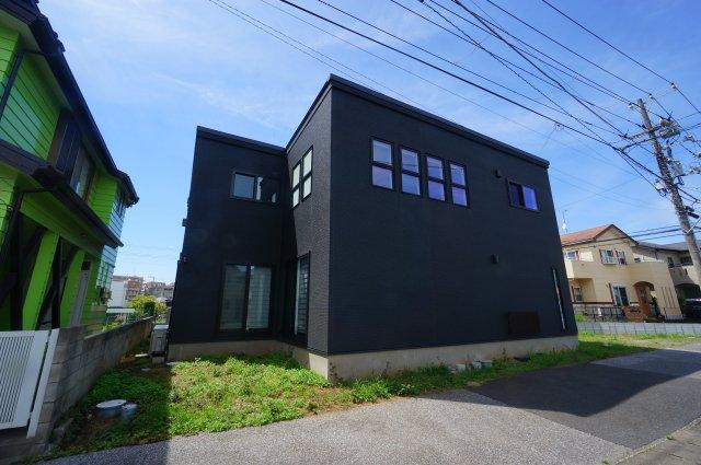 千葉県千葉市中央区宮崎町 6180万円