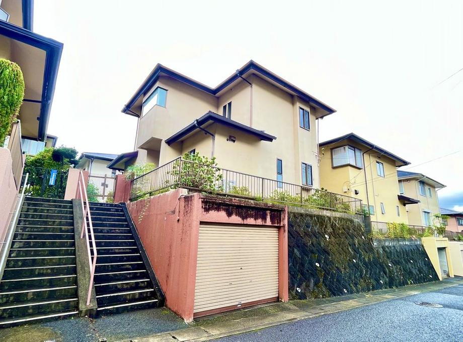 神奈川県小田原市小竹 880万円
