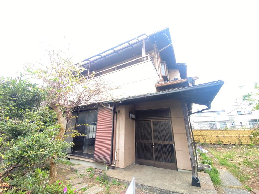 千葉県千葉市花見川区南花園１ 2399万円