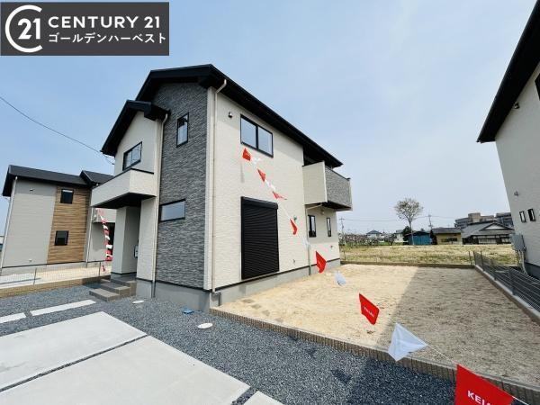 茨城県笠間市東平１ 2699万円 4LDK