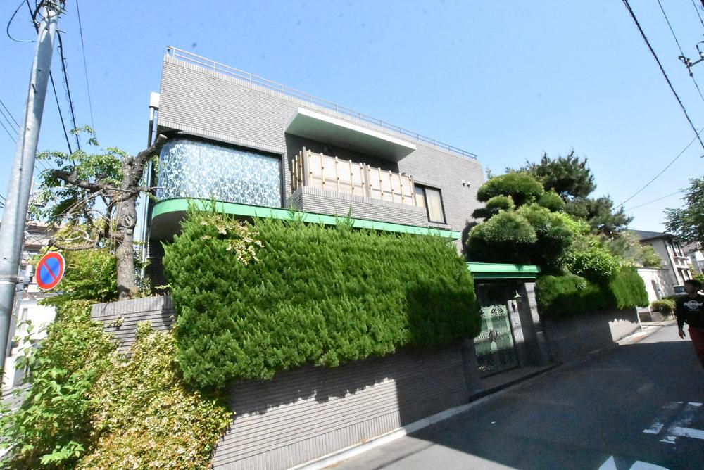 東京都大田区田園調布２ 44500万円