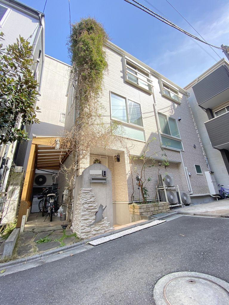 東京都文京区本郷６ 13750万円