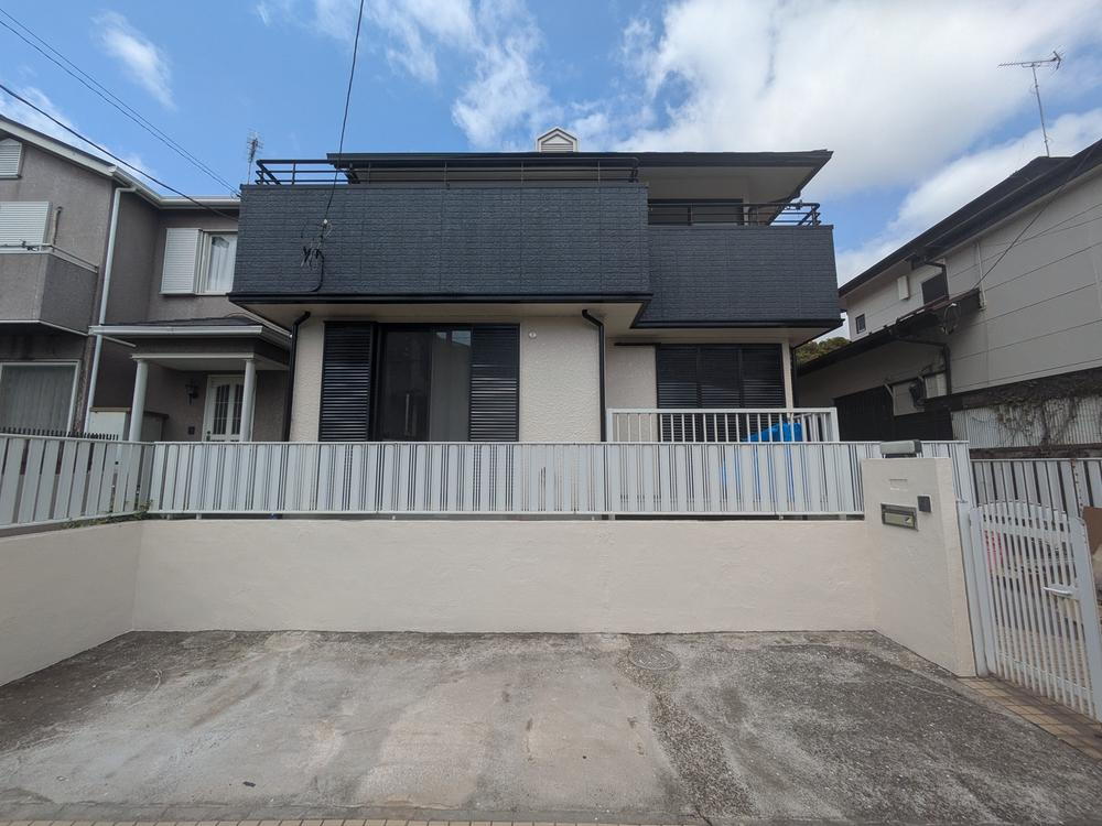 千葉県千葉市若葉区小倉台５ 2299万円