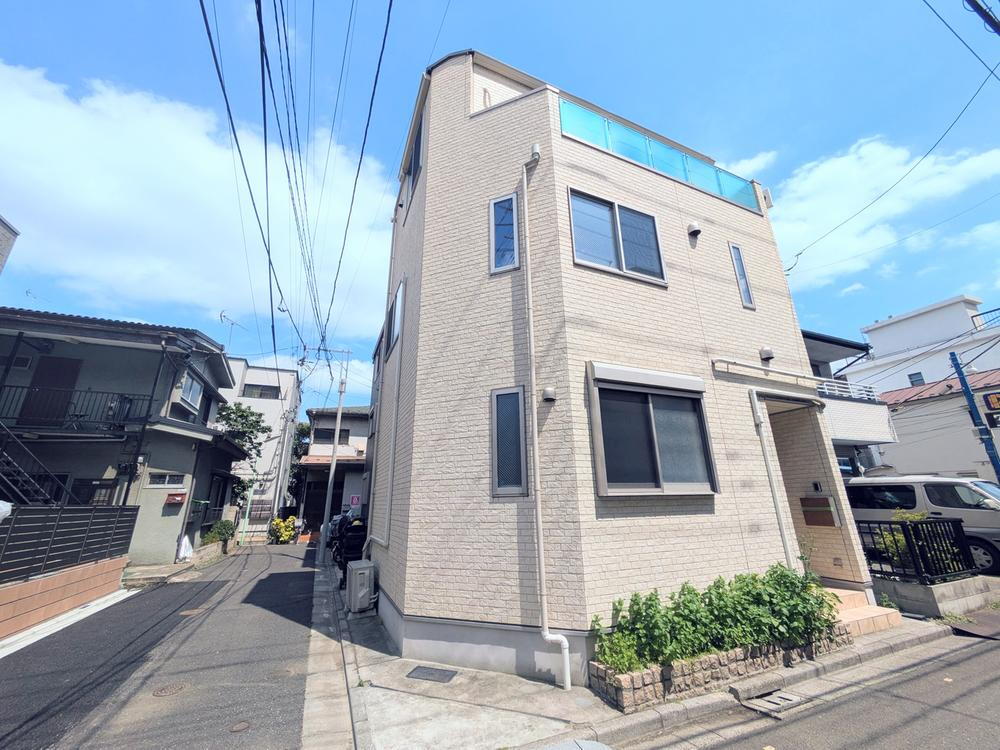 東京都荒川区東日暮里３ 6499万円
