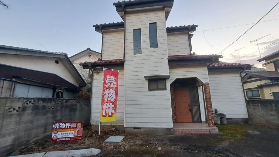 茨城県結城市大字結城 298万円