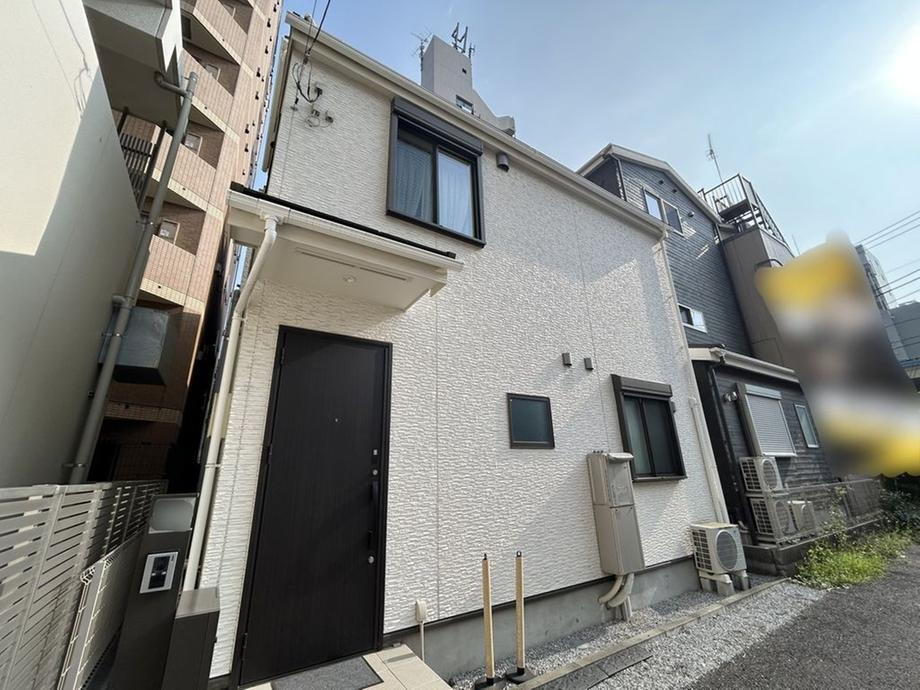 東京都新宿区山吹町 18000万円