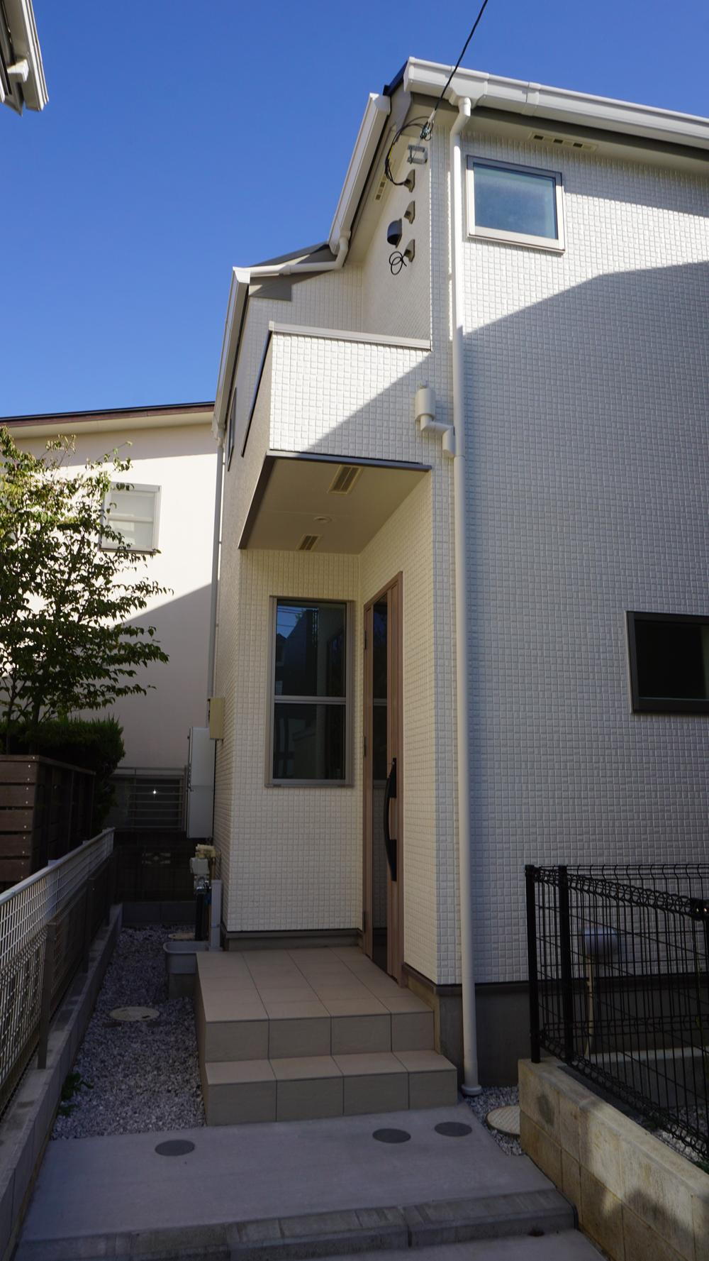 東京都立川市若葉町２ 3990万円