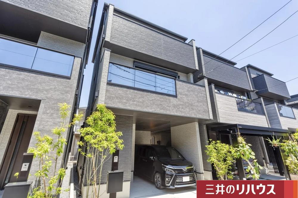 東京都足立区六月２ 6480万円