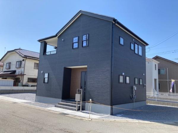 栃木県鹿沼市玉田町 2190万円 4LDK