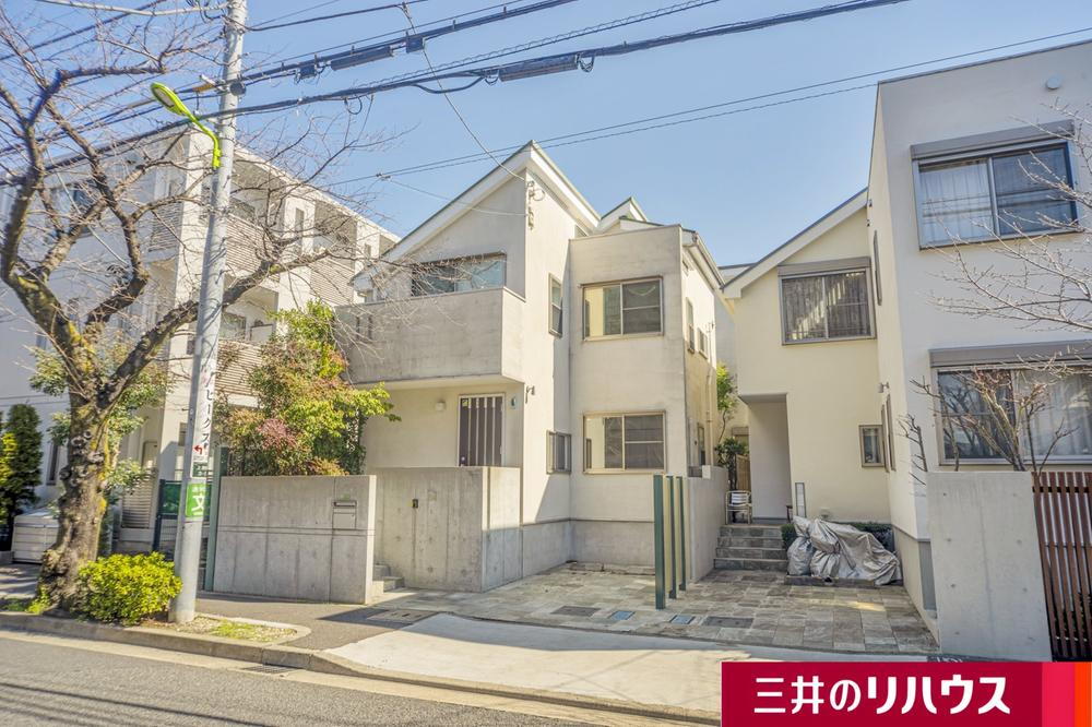 東京都世田谷区上用賀３ 11500万円