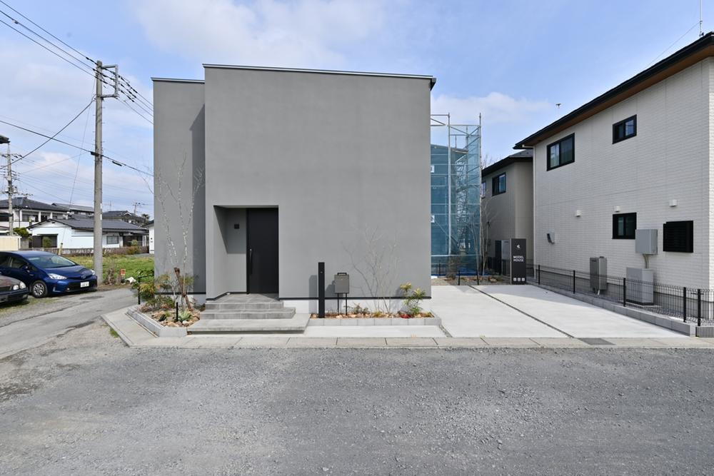 栃木県宇都宮市東峰町 4130万円 2LDK