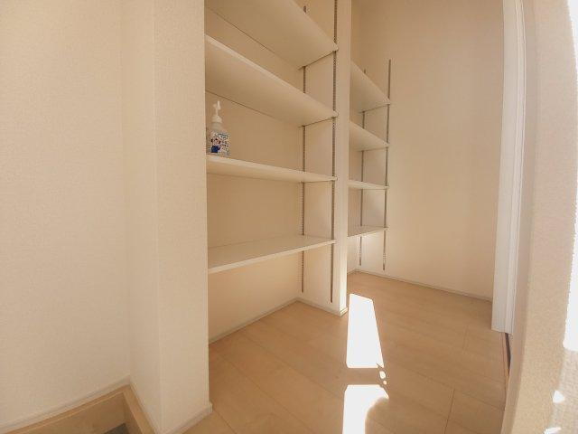 茨城県ひたちなか市後野２ 2690万円 4LDK