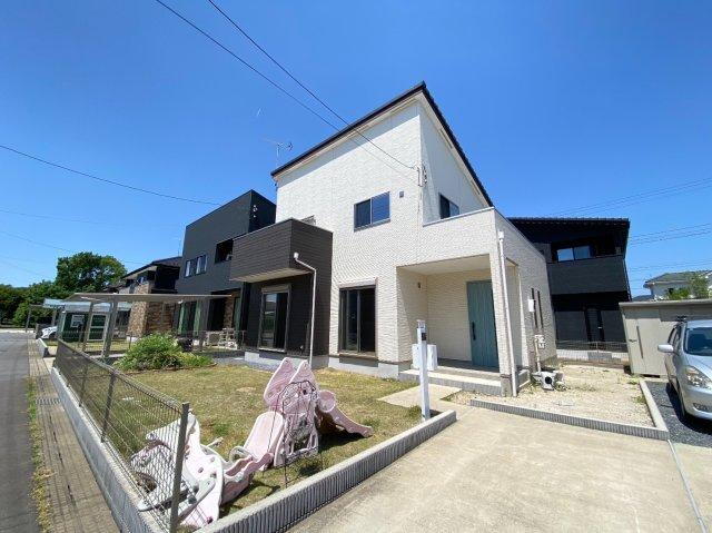 茨城県常総市内守谷町きぬの里２ 2680万円