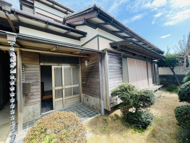 千葉県銚子市長塚町２ 630万円
