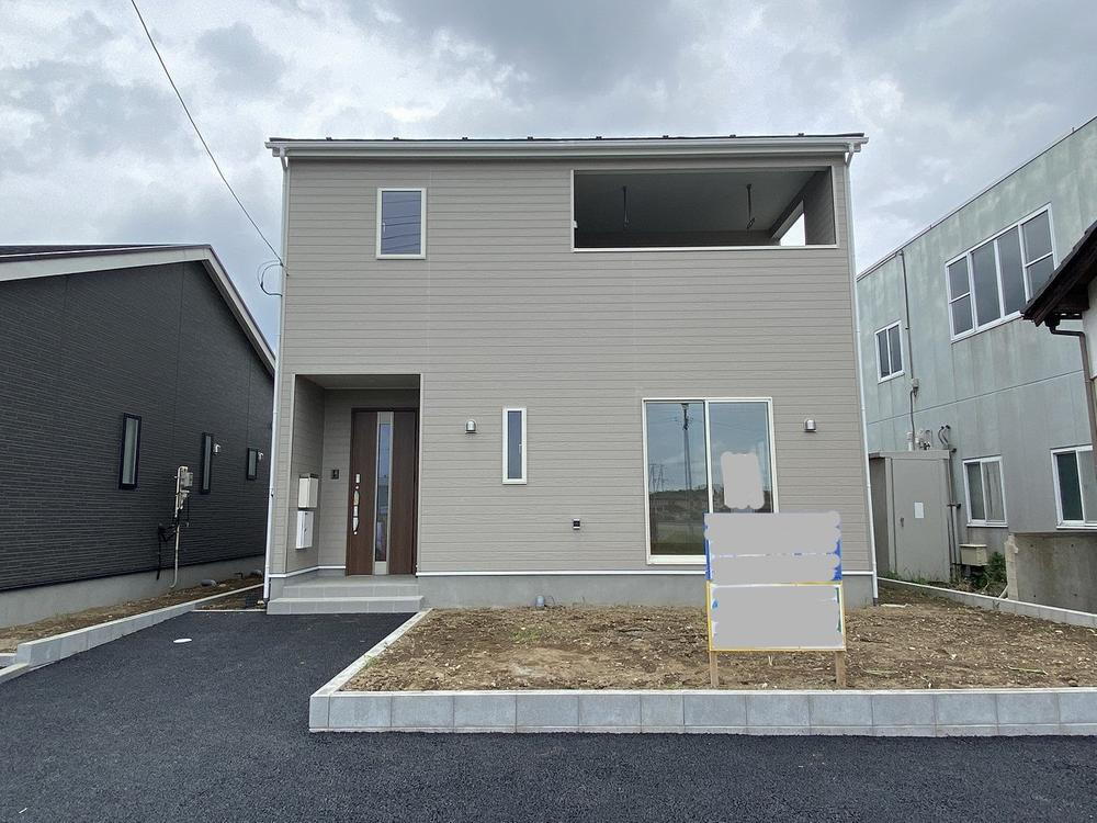 茨城県常総市水海道諏訪町 2490万円 4LDK