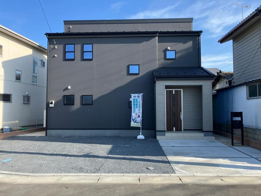 茨城県笠間市中央１ 2490万円 4SLDK