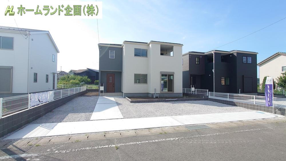 群馬県富岡市中高瀬 2090万円 4LDK
