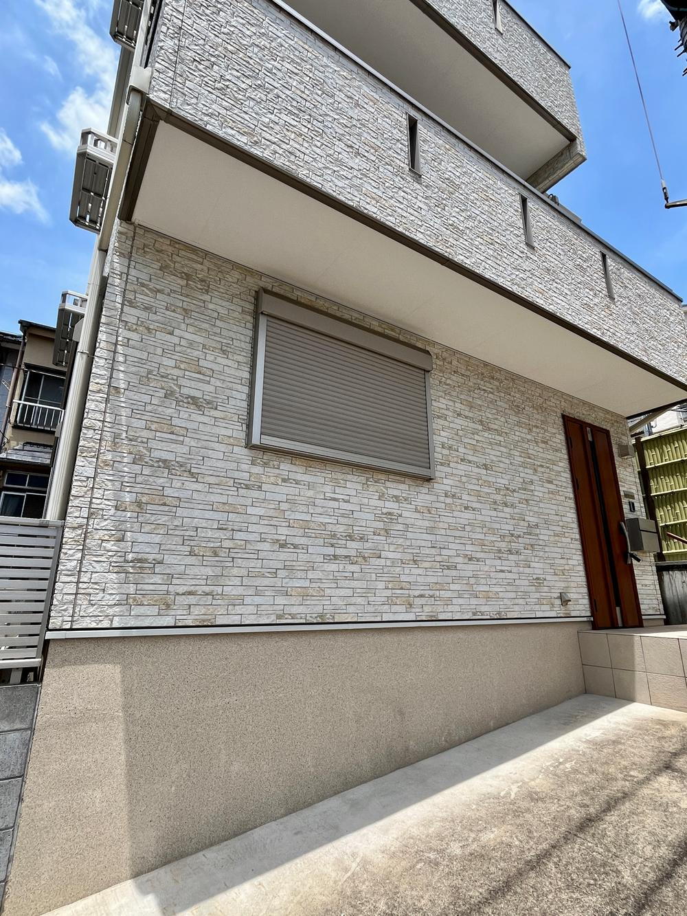 東京都新宿区若葉２ 19900万円