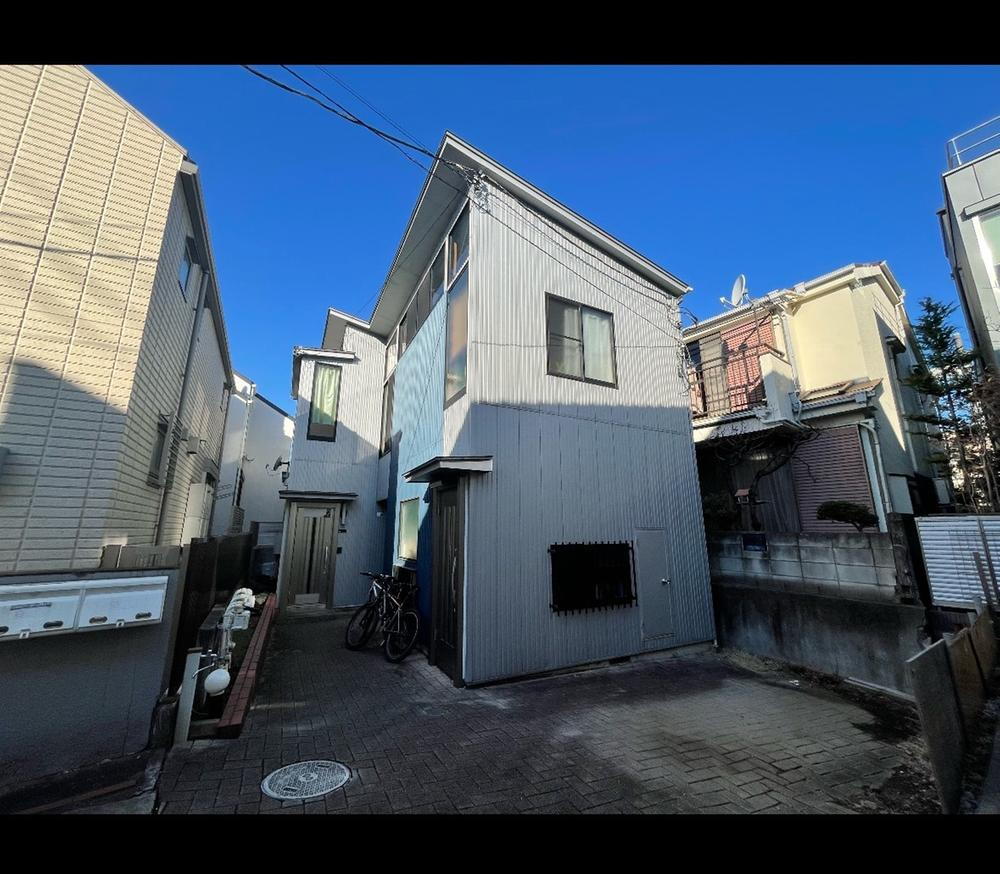 東京都目黒区上目黒４ 20480万円