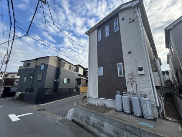 埼玉県川口市大字赤井 2190万円