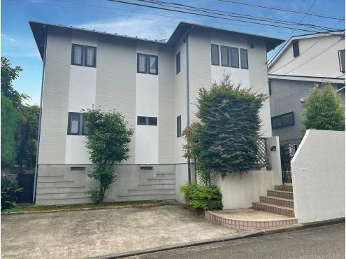 神奈川県横浜市青葉区あざみ野南４ 12500万円