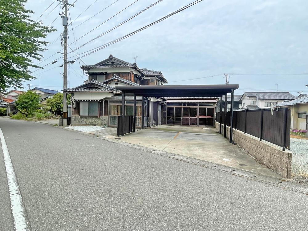 石川県加賀市大聖寺上福田町 880万円