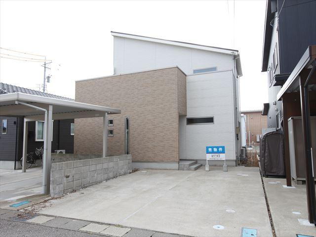 石川県白山市柴木町 3280万円