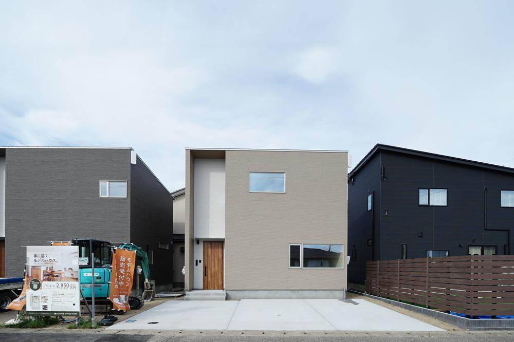 新潟県新潟市西区新中浜４ 2840万円 3LDK