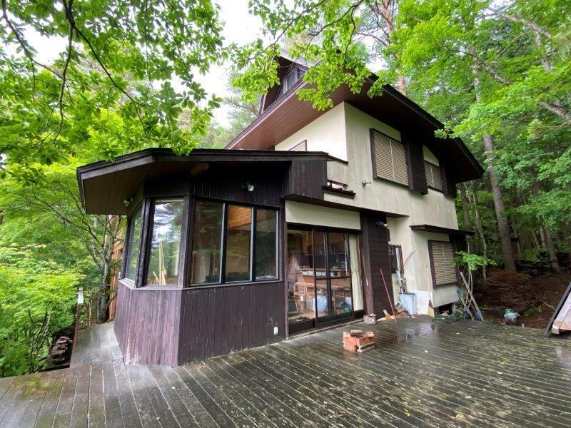 山梨県南都留郡山中湖村平野 2100万円