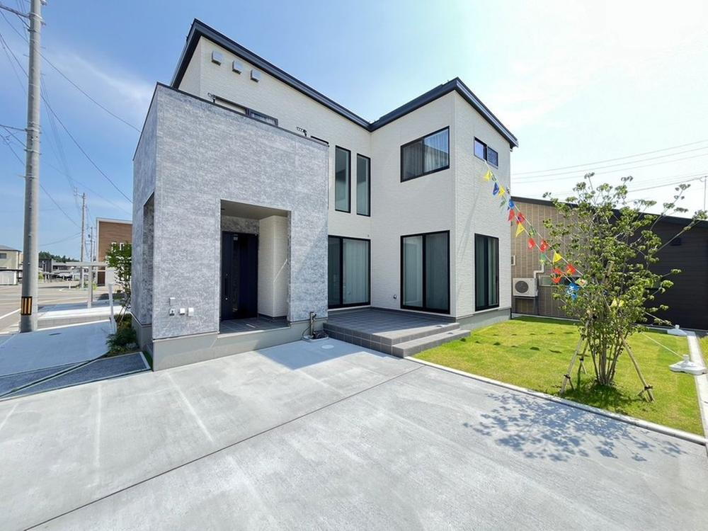 新潟県長岡市陽光台４ 中古住宅