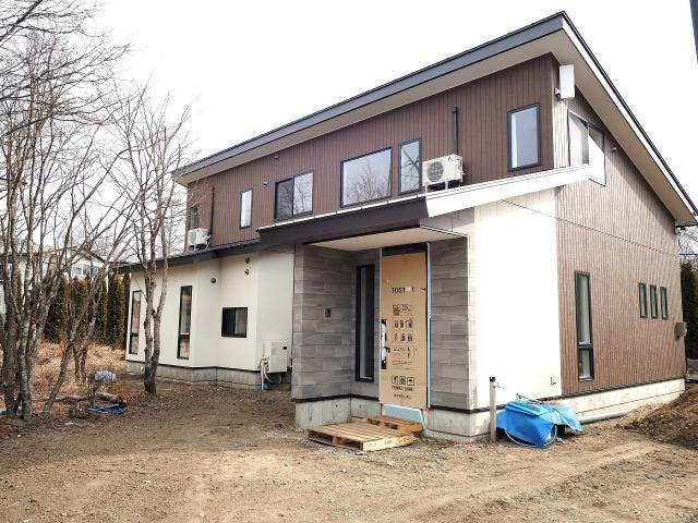長野県北佐久郡軽井沢町大字長倉 8500万円 3LDK