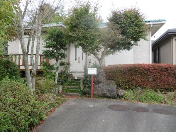 山梨県南都留郡富士河口湖町富士ヶ嶺 2500万円