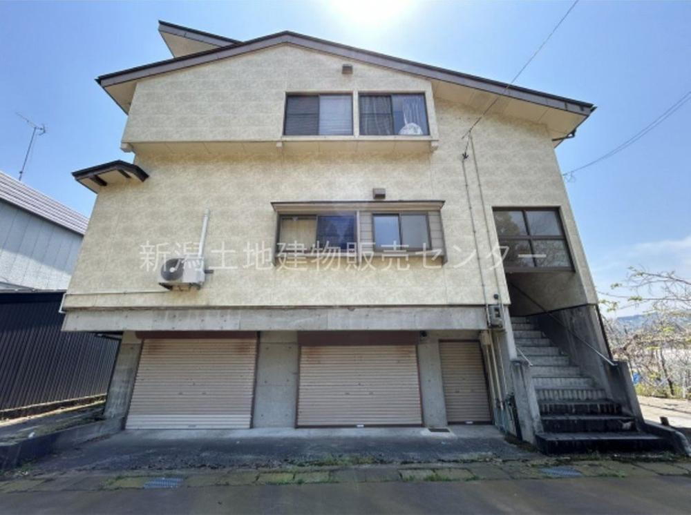 新潟県小千谷市土川２ 1150万円