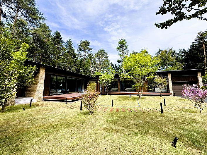 長野県北佐久郡軽井沢町大字軽井沢 64000万円 3SLDK