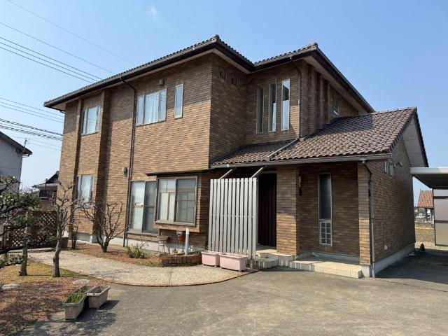 石川県小松市串町 2790万円