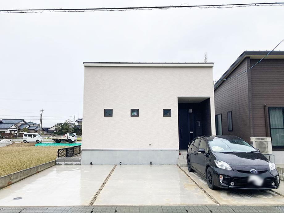 福井県福井市東森田３ 2490万円